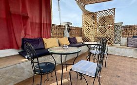 Riad Flottement Des Songes